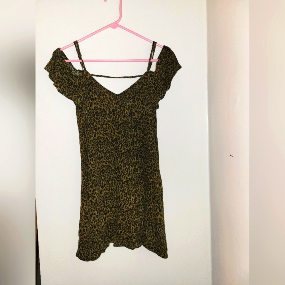 Forever21 Cold Shoulder Top